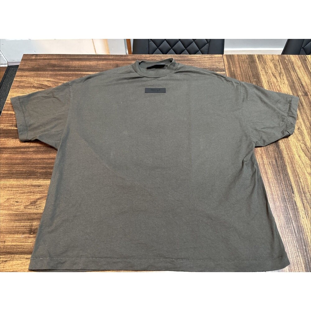 Essentials Fear of God T-Shirt Olive Green Size Small Oversized